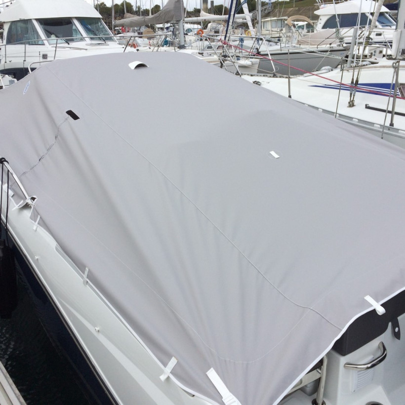 Purchase Flat cover for Jeanneau Cap Camarat 7.5 WA S2 deck