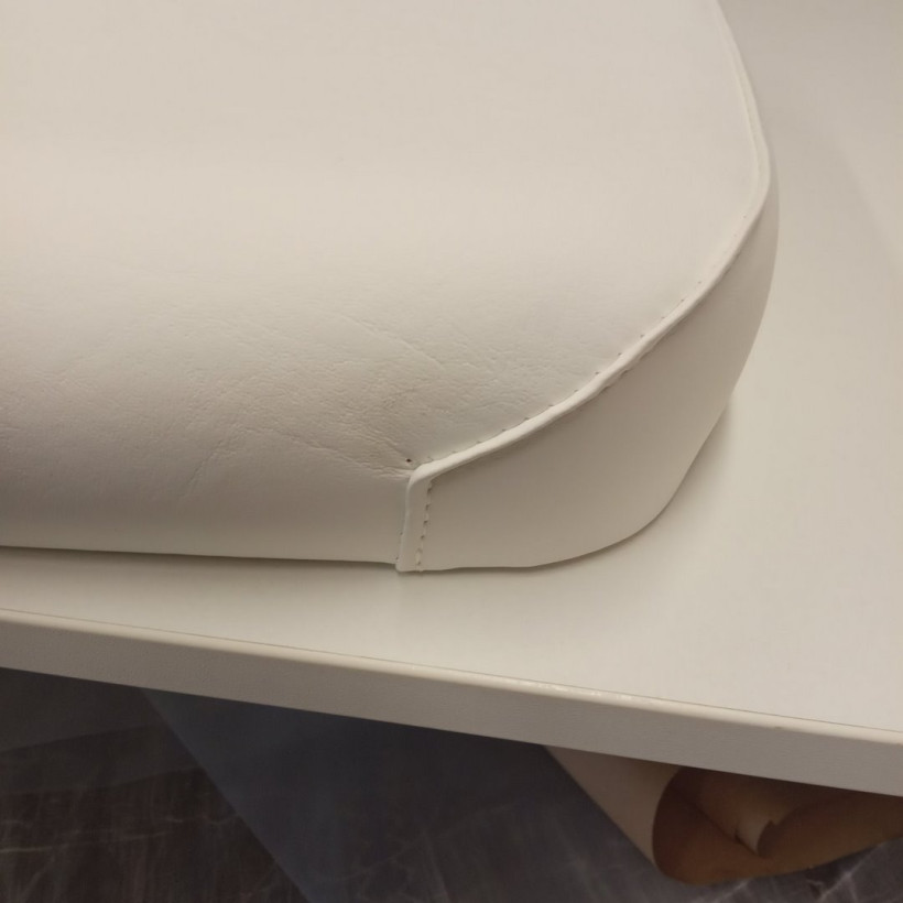 Purchase Pilot seat cushion Bombard Explorer 500 SB