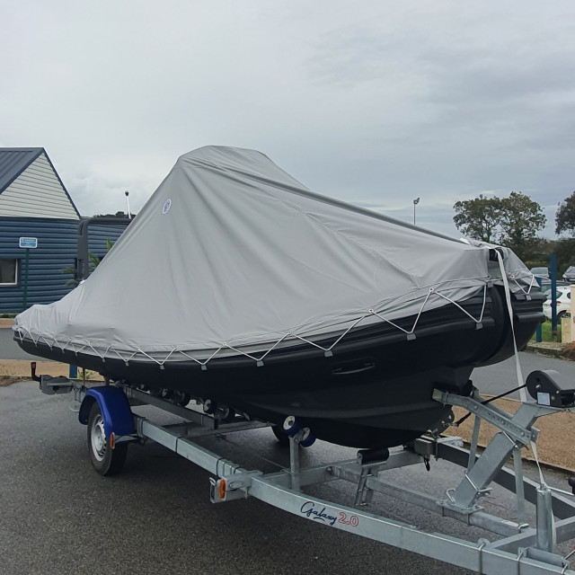 Purchase Highfield Patrol Coaster 54 winter cover