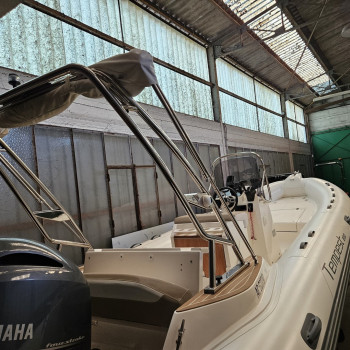 Purchase Winter cover for Capelli Tempest 650