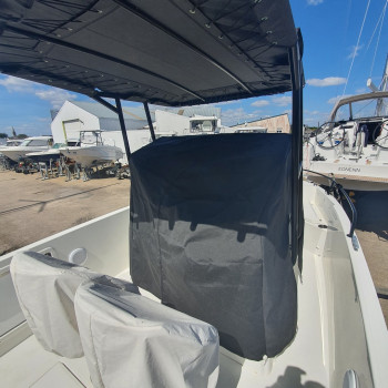 Purchase Bénéteau Flyer 7 SPACEdeck Console Cover