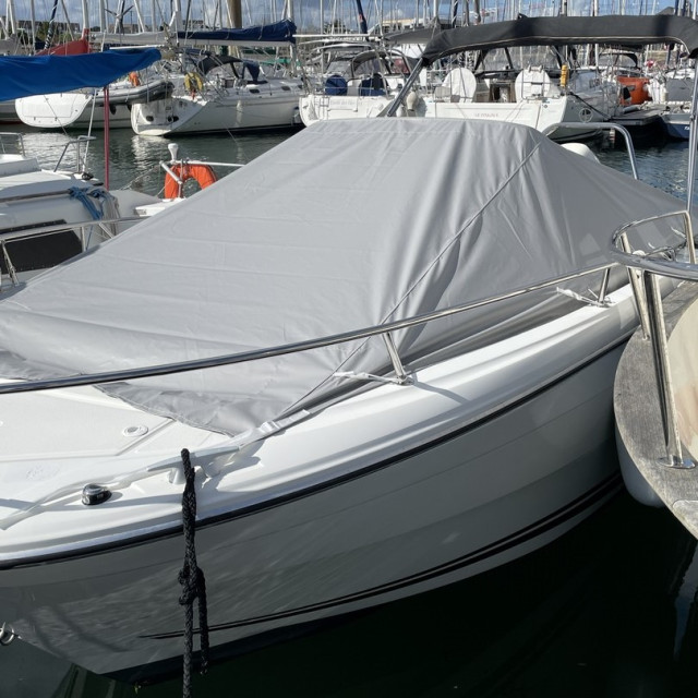 Purchase Flat cover for Jeanneau Cap Camarat 6.5 CC S3 deck