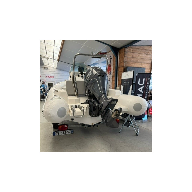 Purchase Zodiac Medline 5.8 Rear Seat Cover