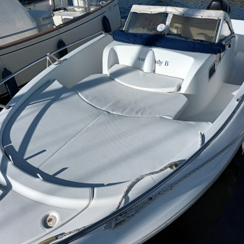Purchase Sun lounger cushion Bénéteau Ombrine 630