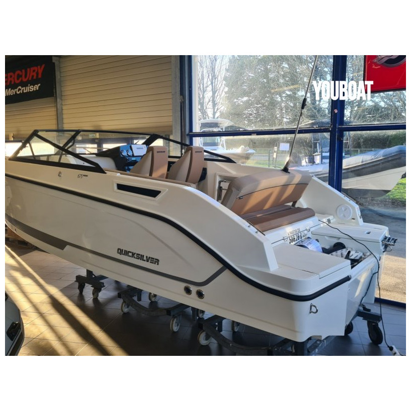 Purchase Flat roof Quicksilver Activ 675 Bowrider deck