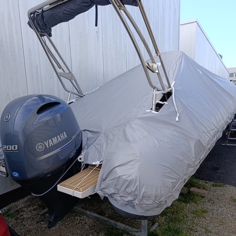 Achat Taud d'hivernage Capelli Tempest 650