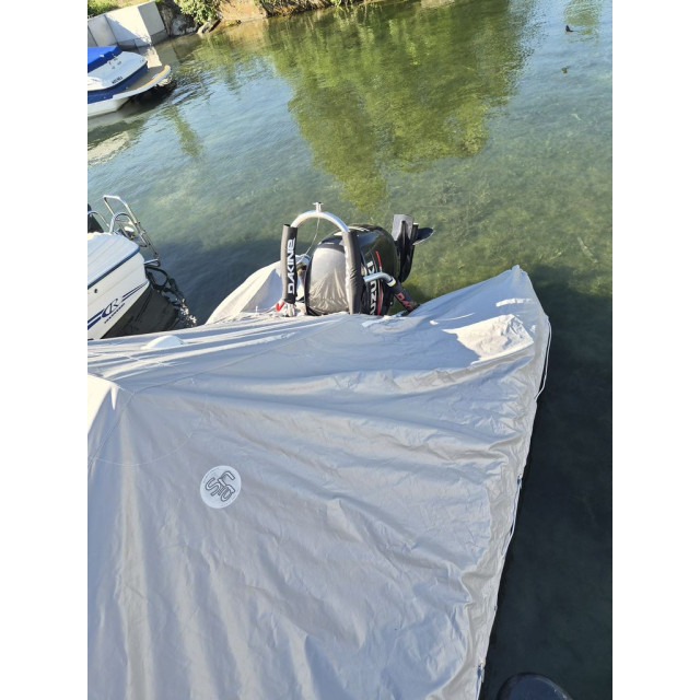 Purchase Winter Cover Bombard Sunrider 550
