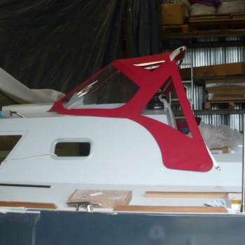 Purchase Spray Hood Icarai Samba 305