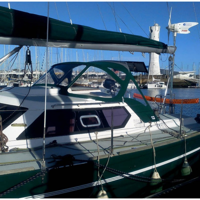 Purchase Spray Hood Fora Marine RM 1050