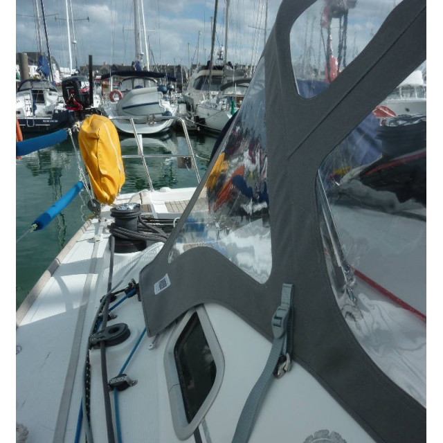 Purchase Spray Hood Bénéteau First 36.7