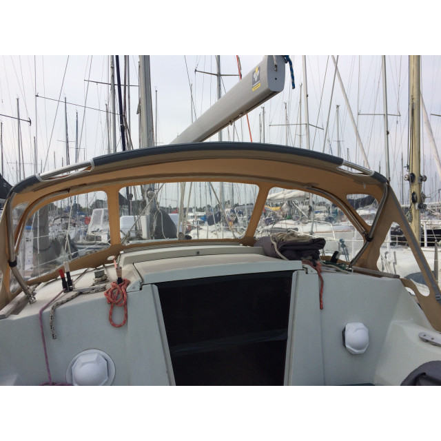 Purchase Spray Hood Dufour 31