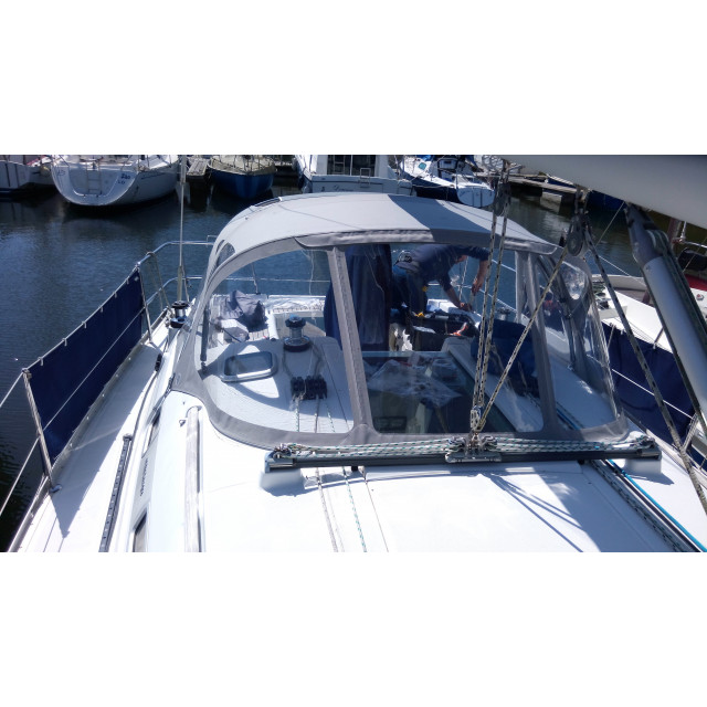 Purchase Spray Hood Bénéteau Oceanis 343 Standard