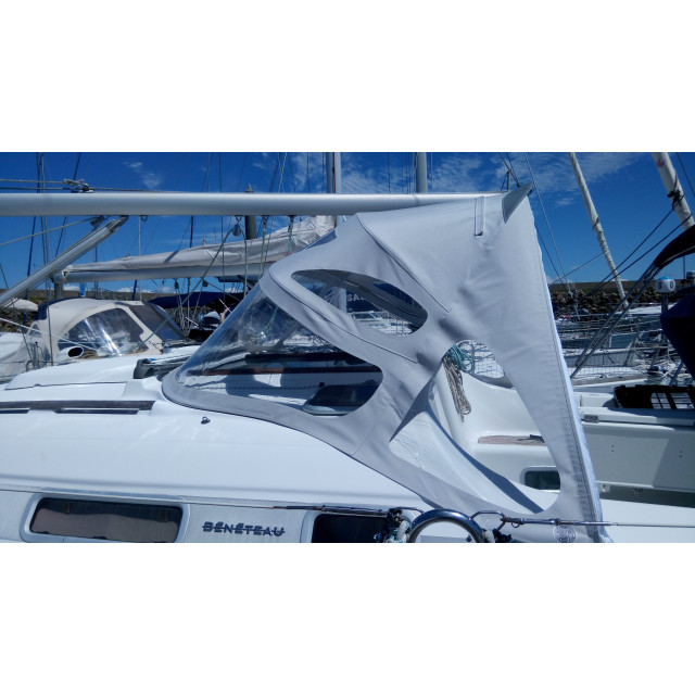 Purchase Spray Hood Bénéteau Oceanis 393