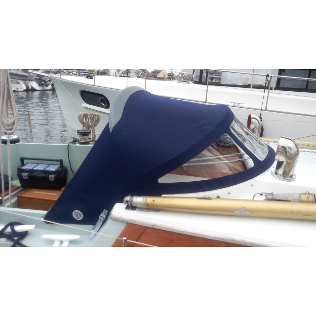 Purchase Spray Hood Nicholson 43