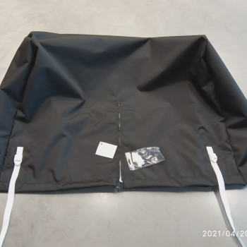 Purchase Manta 795 leaning post cover