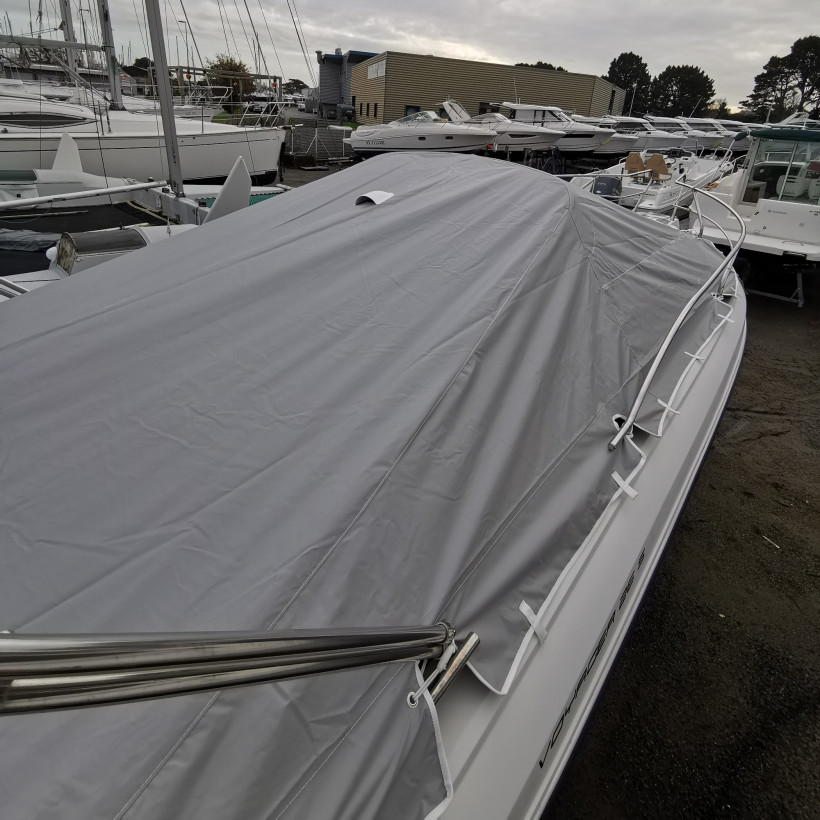Purchase Flat roof Ranieri Voyager 26 S deck