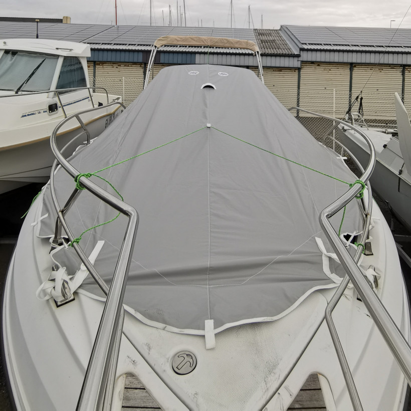 Purchase Flat roof Ranieri Voyager 26 S deck