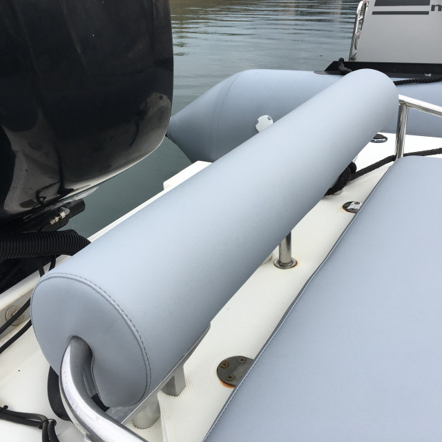 Purchase Tubular cushion rear seat Zodiac Pro 20 Man