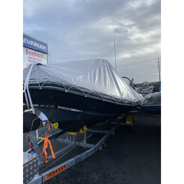 Purchase Winter cover for Bombard Explorer 700