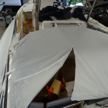Purchase Front and rear seat covers ZAR 85 SL