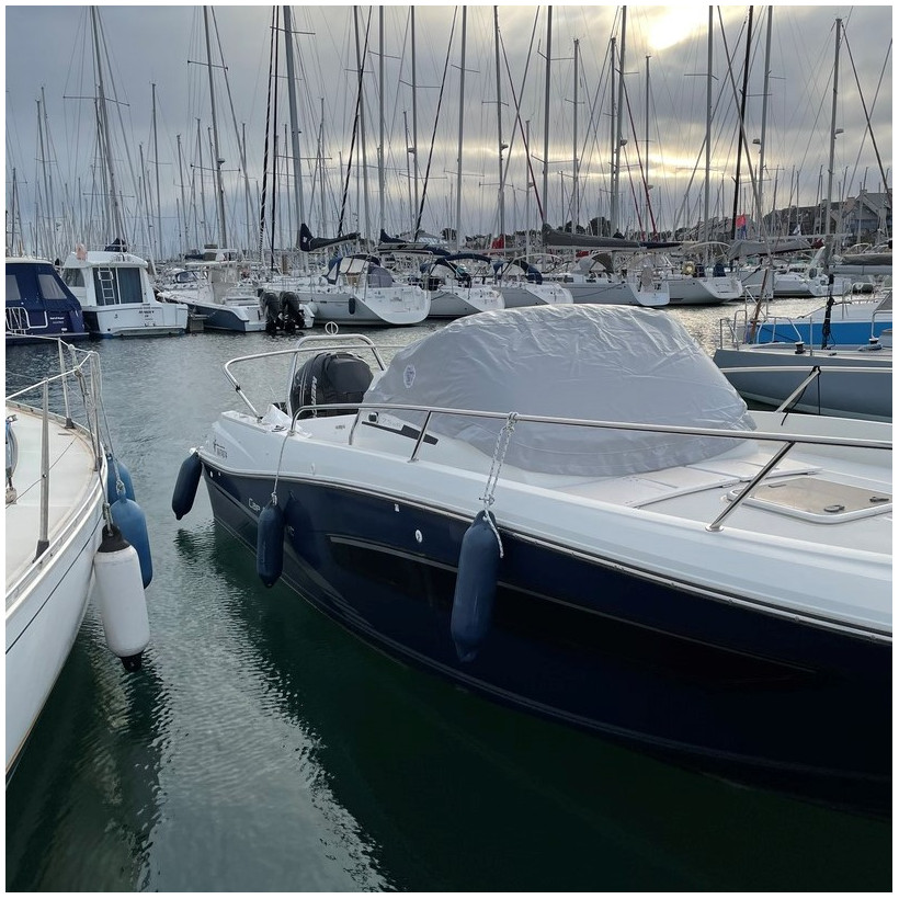 Purchase Jeanneau Cap Camarat 7.5 WA S2 Console Cover
