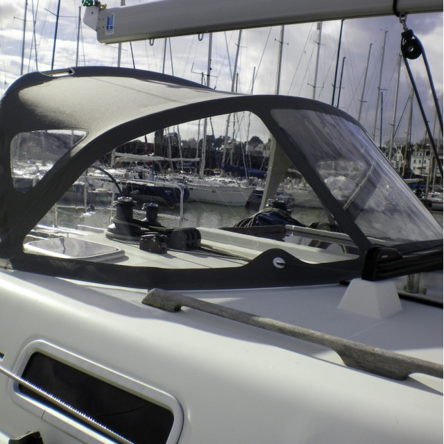 Purchase Spray Hood Dufour 425 GL