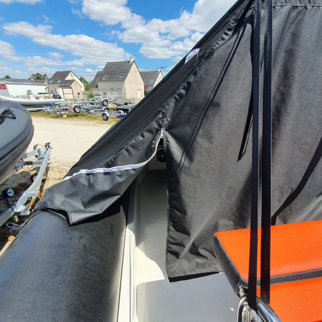 Purchase Zodiac Medline 6.8 camping cover
